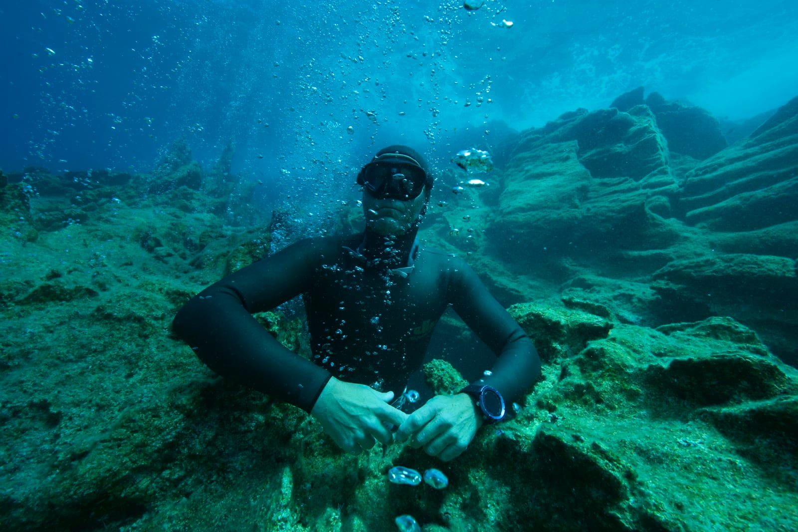 Portrait de Stéphane en apnée près de la surface